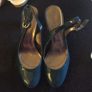 Teal /blue-green Tahari Heels